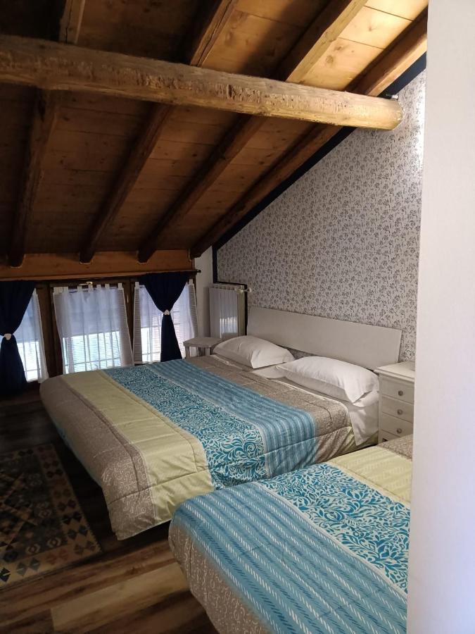 Agriturismo Helianthus Oleggio Eksteriør billede